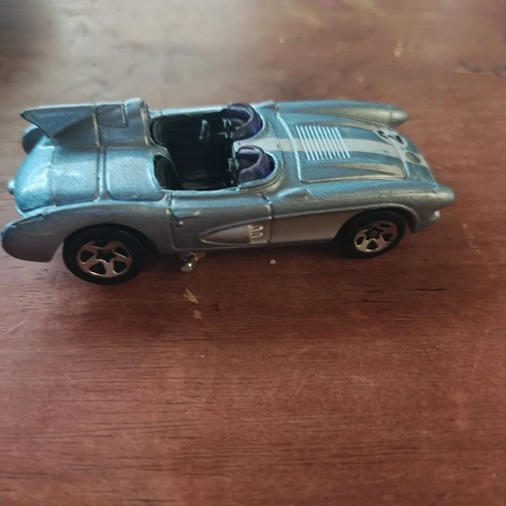 2002 Hot Wheels Collector #216 Corvette SR-2 Light Blue w/White Stripe